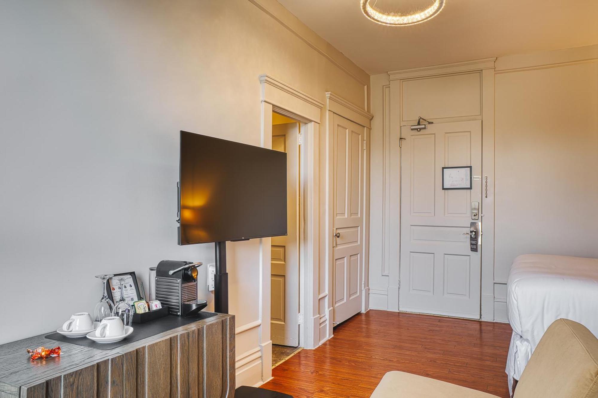 The Windsor Hotel By Hoco Hotels Collection สตราตฟอร์ด ภายนอก รูปภาพ