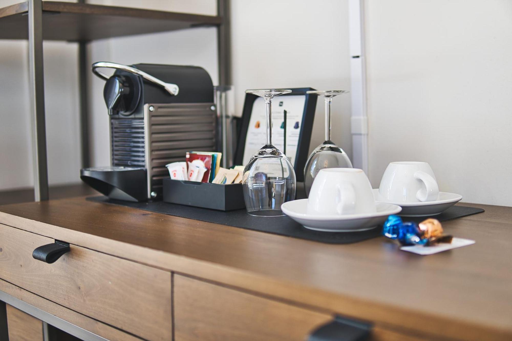 The Windsor Hotel By Hoco Hotels Collection สตราตฟอร์ด ภายนอก รูปภาพ