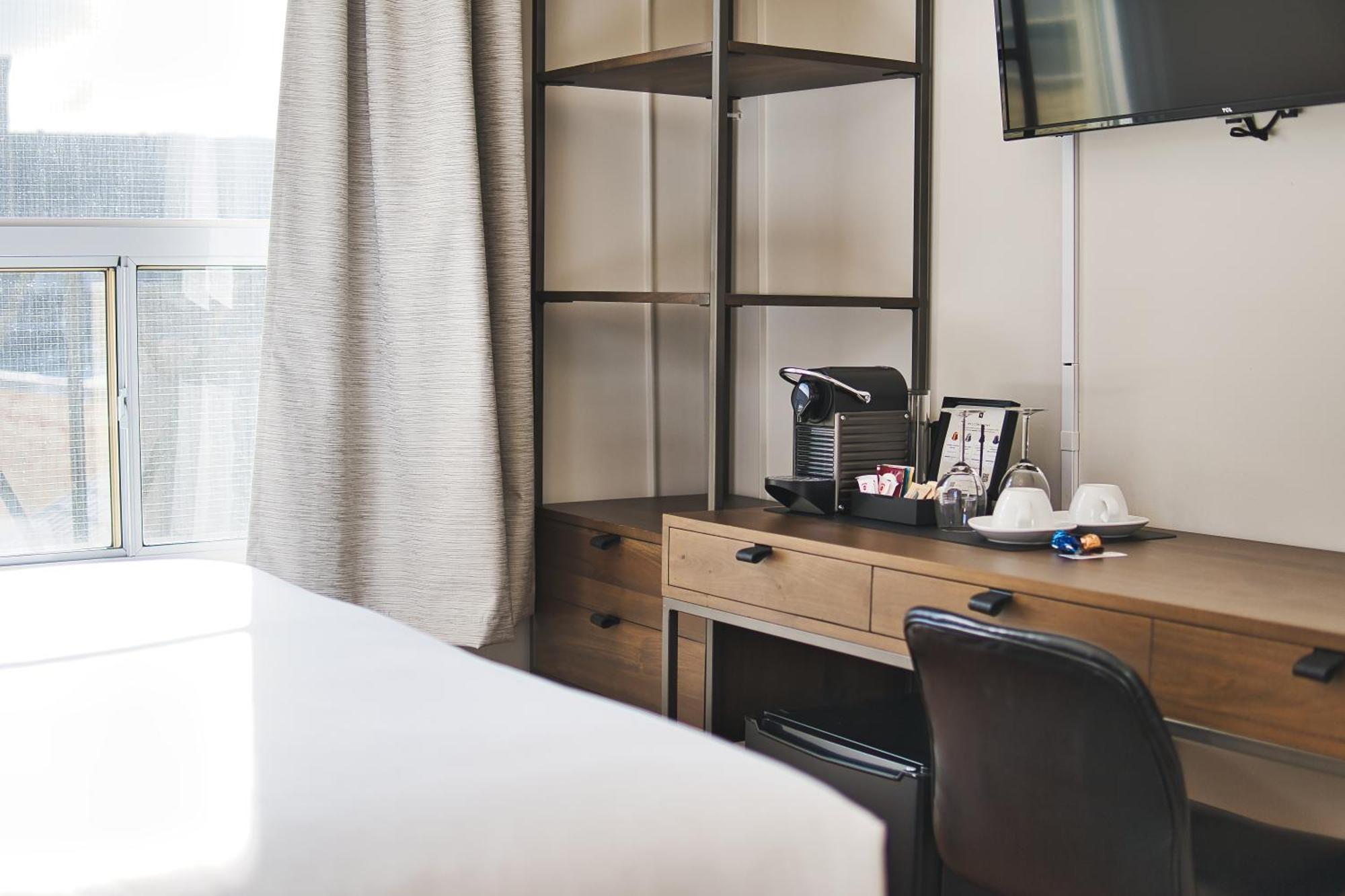 The Windsor Hotel By Hoco Hotels Collection สตราตฟอร์ด ภายนอก รูปภาพ