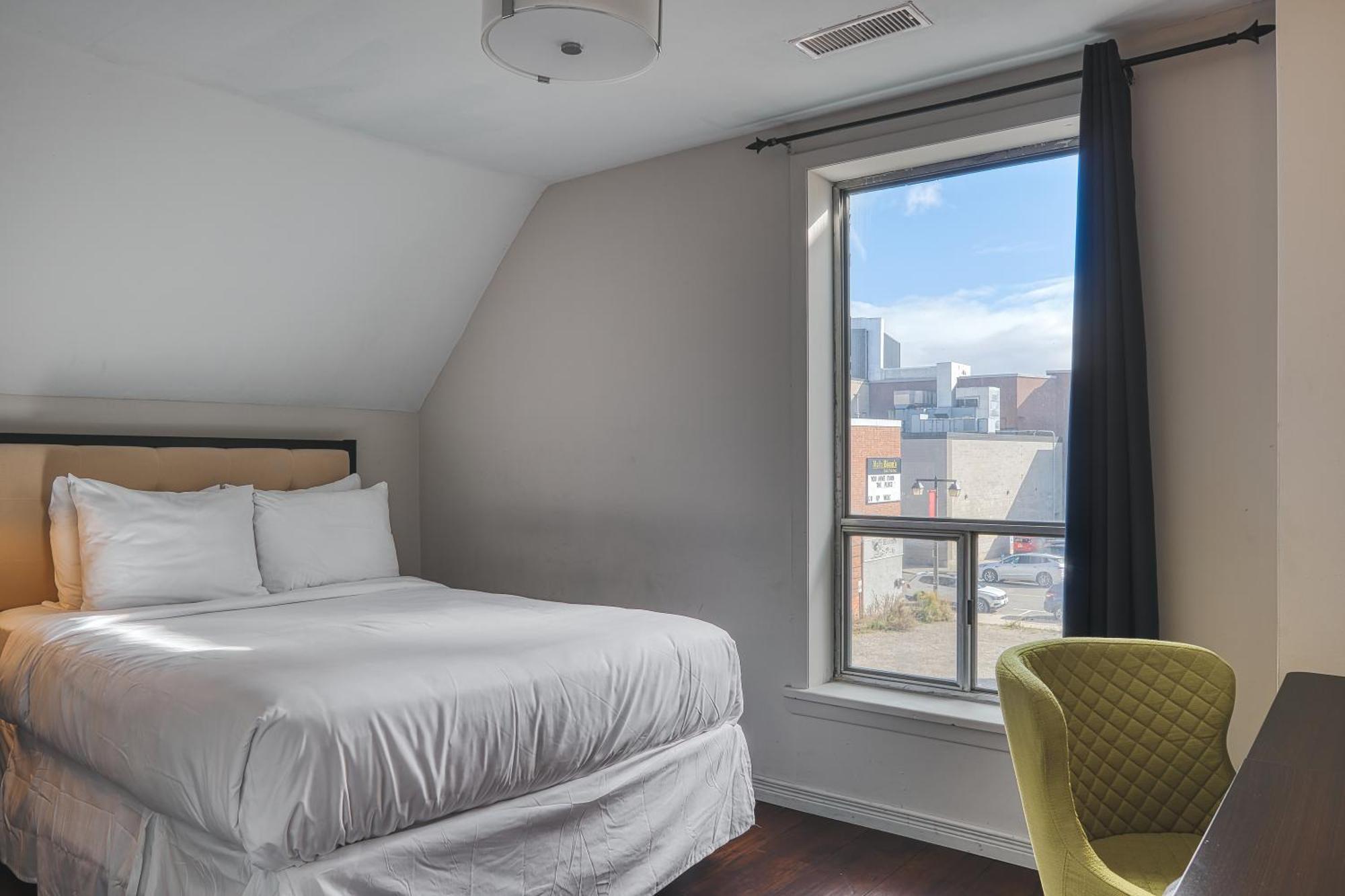 The Windsor Hotel By Hoco Hotels Collection สตราตฟอร์ด ภายนอก รูปภาพ